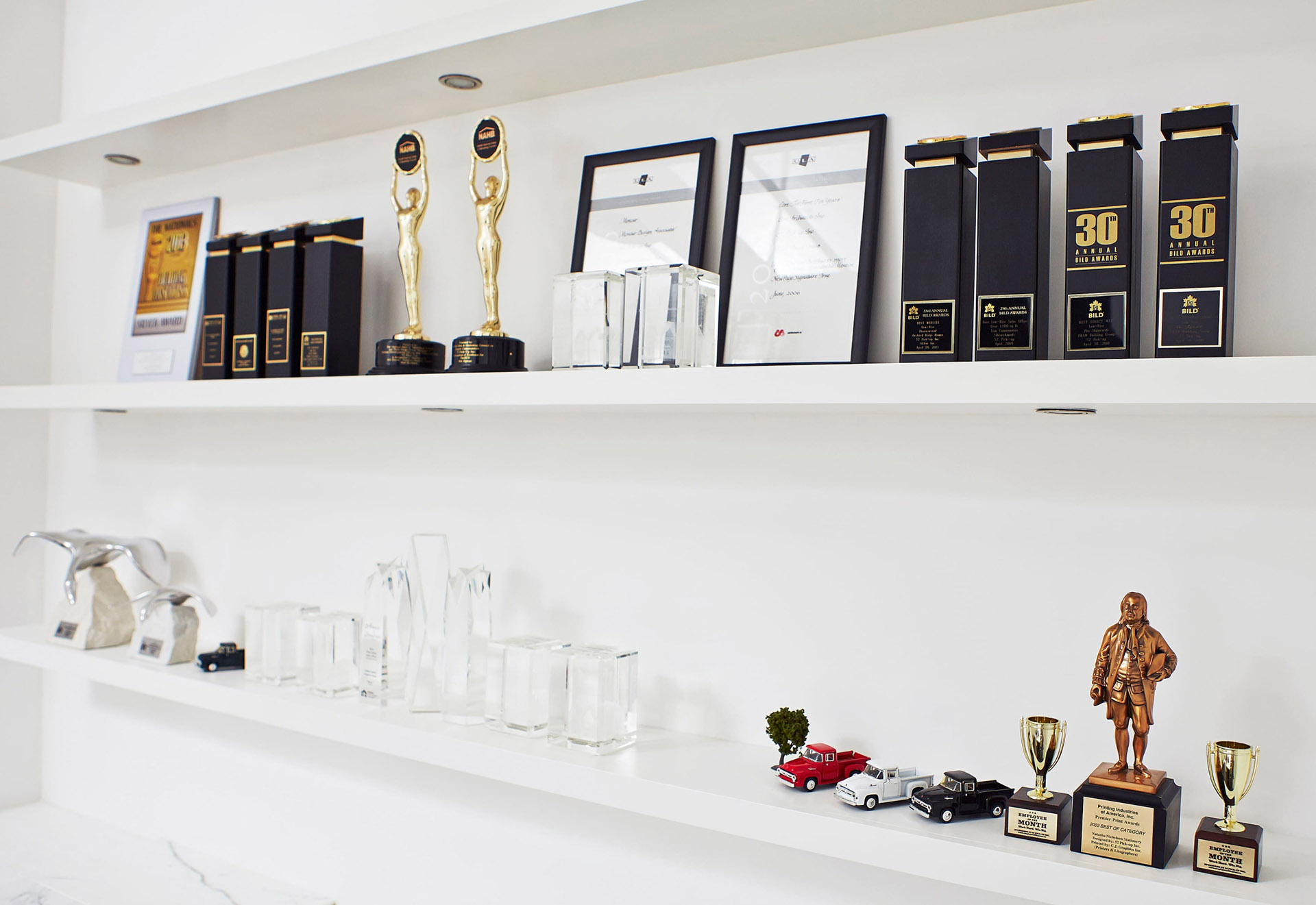 52 Pick-up Inc. Boardroom Awards